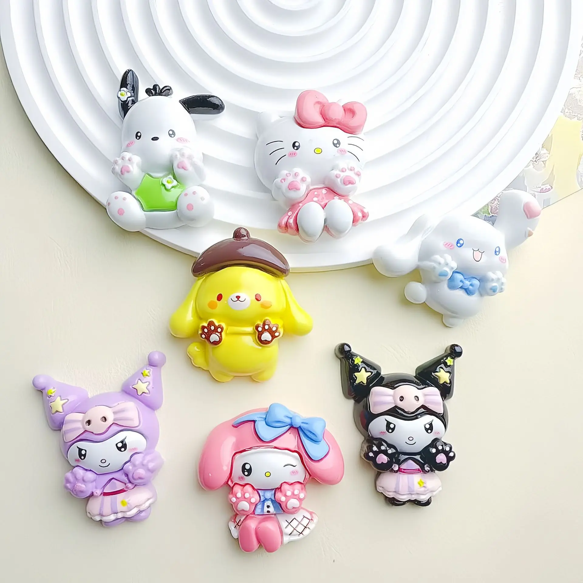 ミニソ サンリオ キャラクター クリームグルー ハンドメイド DIY ヘアピン 冷蔵庫ステッカー 洞窟風シューズ キーホルダー レジンジュエリー アクセサリー