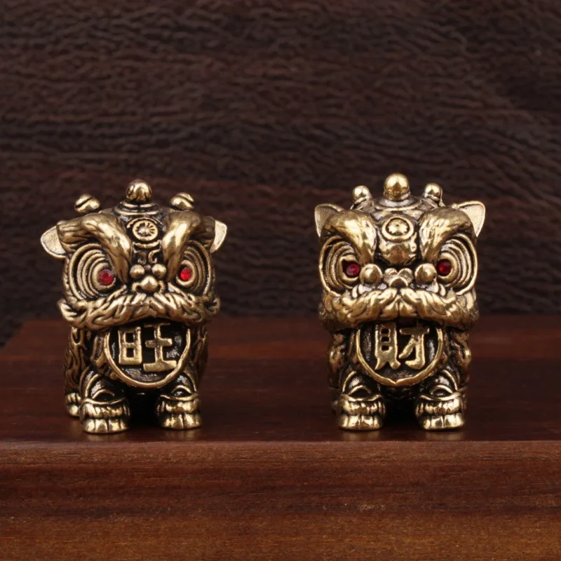 Brass Figurines, Lion Dance and Dance Small Figurines, Handlebars, Chinese Trend Retro Craftsmanship, Chinese Style