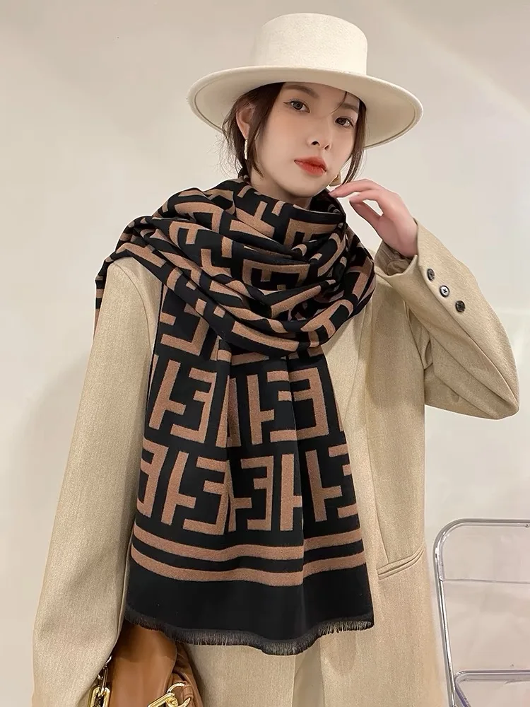 

Fashion Double Sides Letter Imitate Cashmere Scarf Women Shawl Fall Winter Neckerchief Summer Air Conditioner Cape