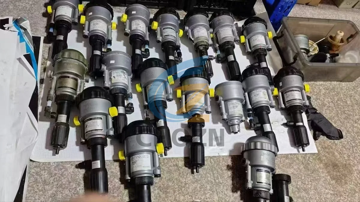 

121.21.3315 121.21.3215 CD74 Part F8.187.2295 Alcosmart AZR Autozero Calibration L4.196.1748 Original Used Printing Press Black