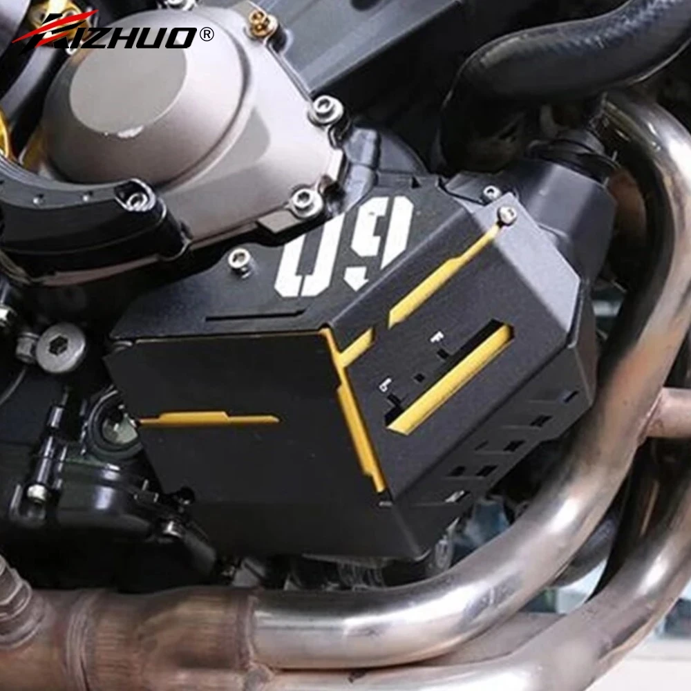 

For Yamaha MT-09 2014 2015 2016 2017 2018 2019 2020 Radiator Water Coolant Resevoir Tank Shield Guard Cover MT09 FZ-09 FZ09