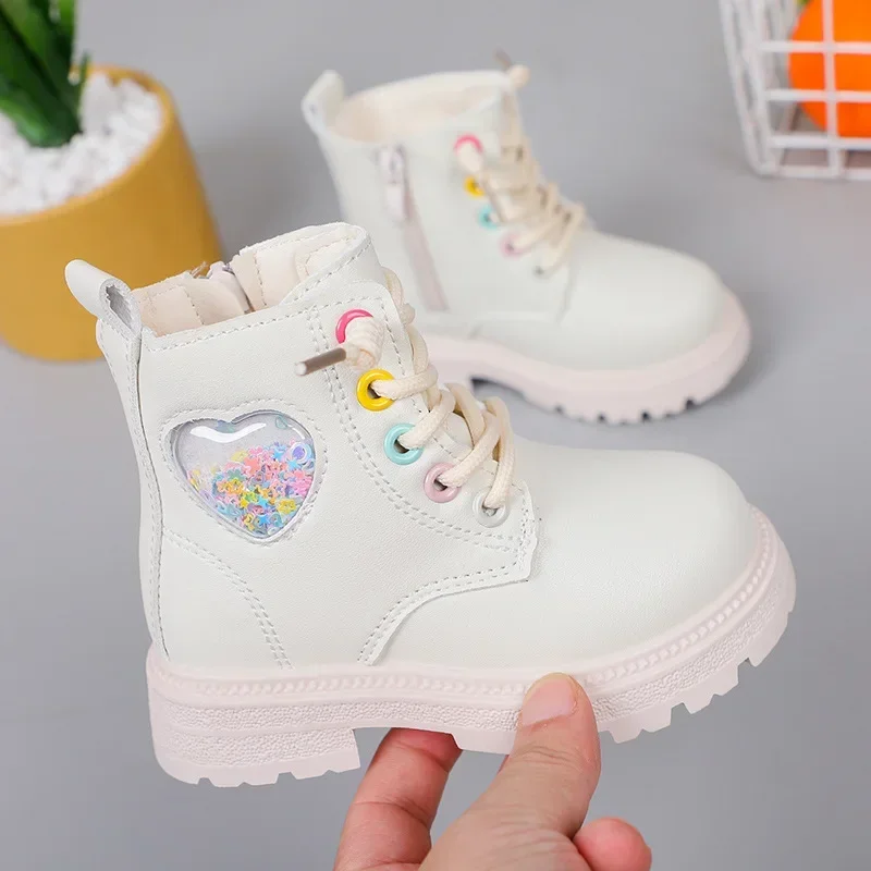 2024 Girls Ankle Boots Autumn Winter New Fashion Versatile Kids Rubber Boots School Heart Love Style Children's Boots Anti-skid