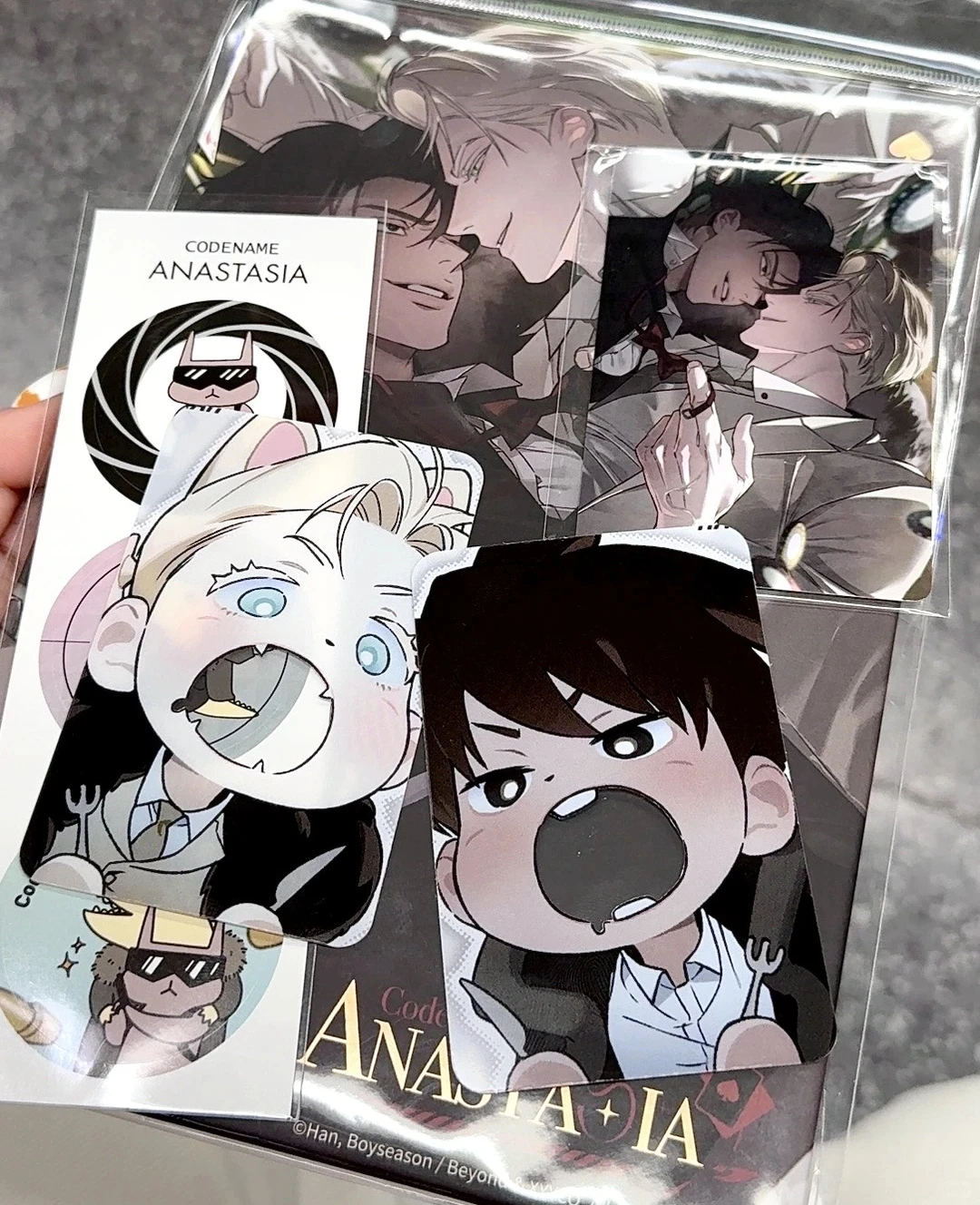 Tarjetas acrílicas transparentes Dmitry Codename Anastasia, Colección de tarjetas con foto de grupo, Accesorio para llavero y exhibición de escritorio