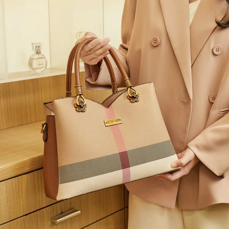 المتخصصة شريط حمل حقيبة 2025 جديد الراقية سعة كبيرة يطير متماسكة حقيبة قماش قنب المرأة الكتف المحمولة حمل اليومي