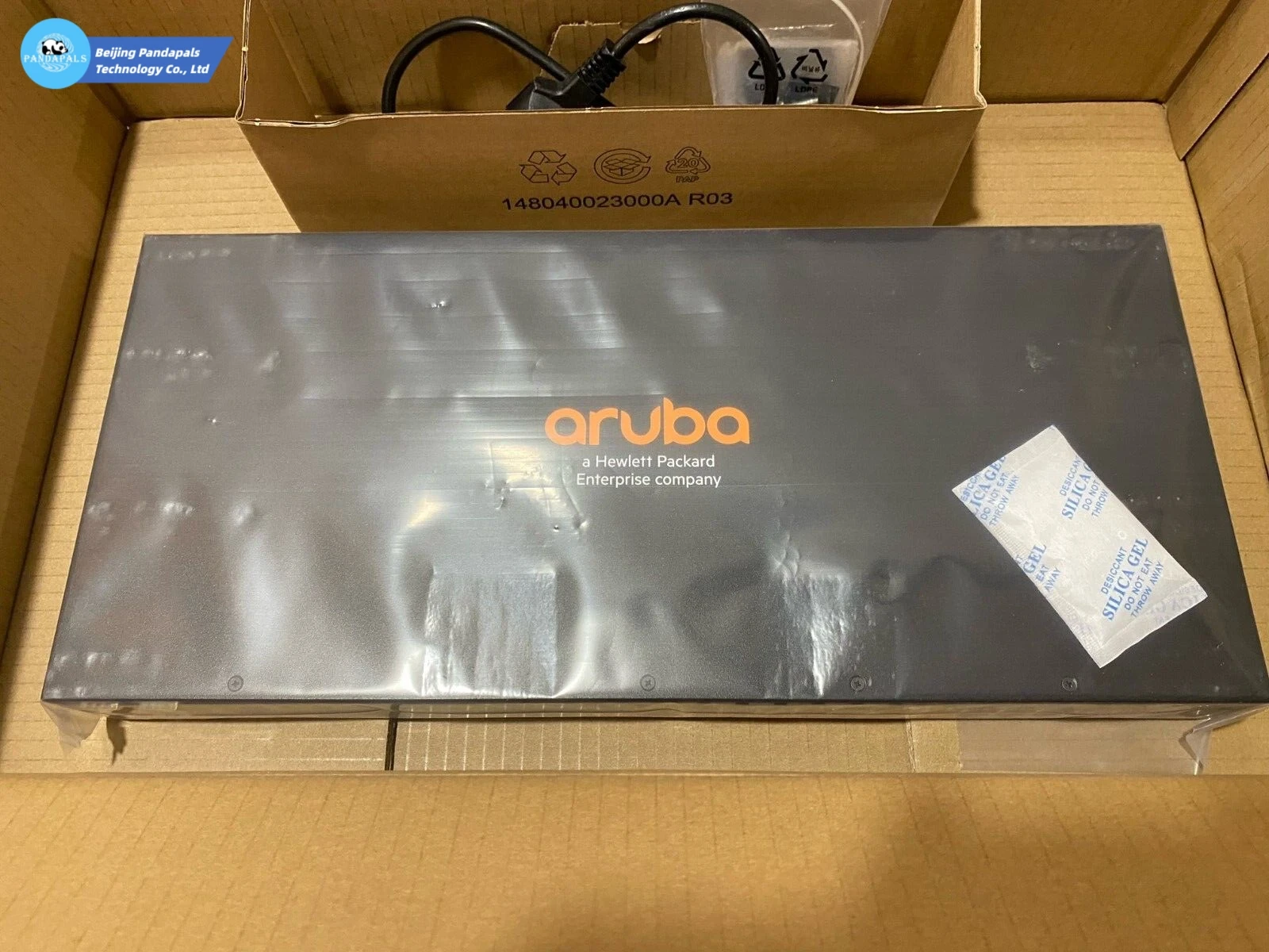 Original new Aruba gigabit ethernet 10gbe 24 port network poe switch R8N88A