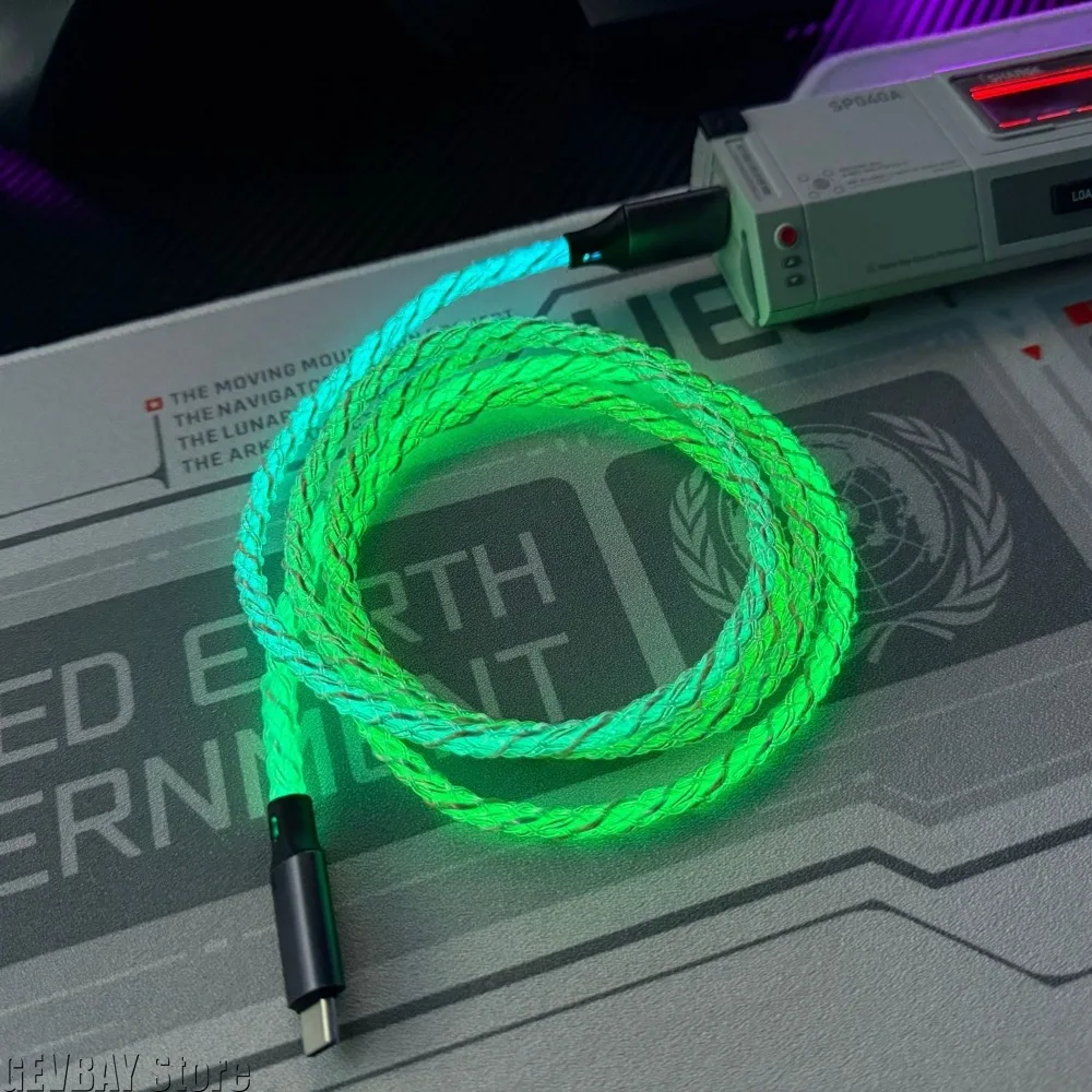 Cabo USB com luz fluida RGB - Everglide Full 8K Type-C Cabo de dados para teclado Mecânico