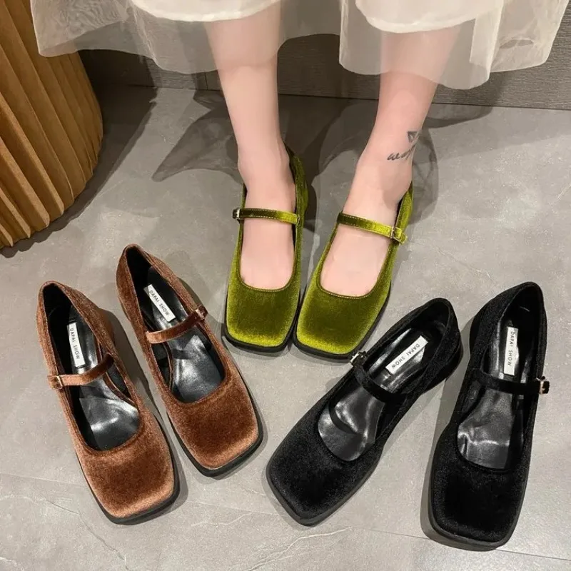 2024 New Spring Autumn Retro Golden Velvet Single Mary Jane Shoes Women\'s Shoes Elegant Commute Woman Heeled Shoes