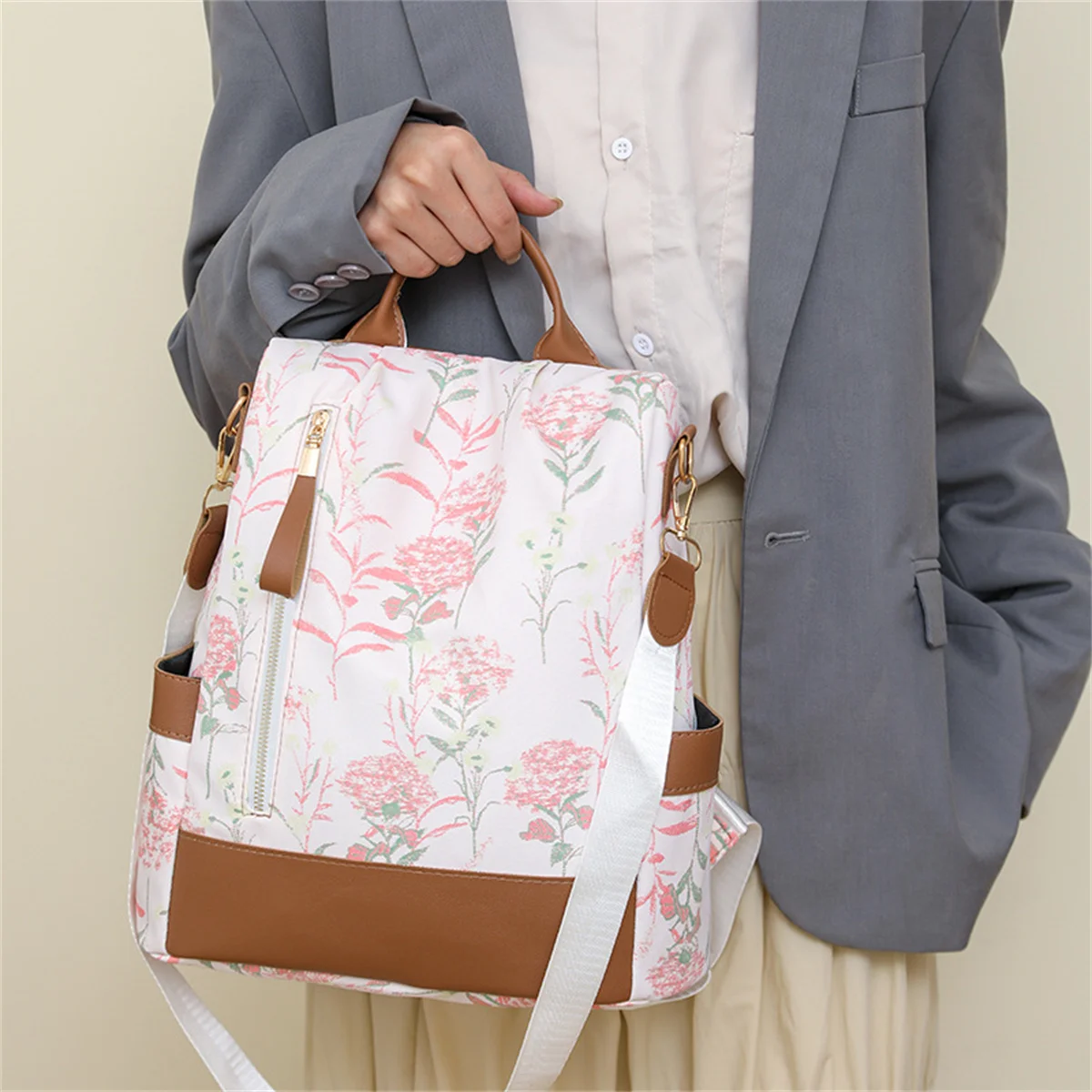 

Beautiful new Oxford cloth backpack large capacity casual ladies commuter backpack pu backpack