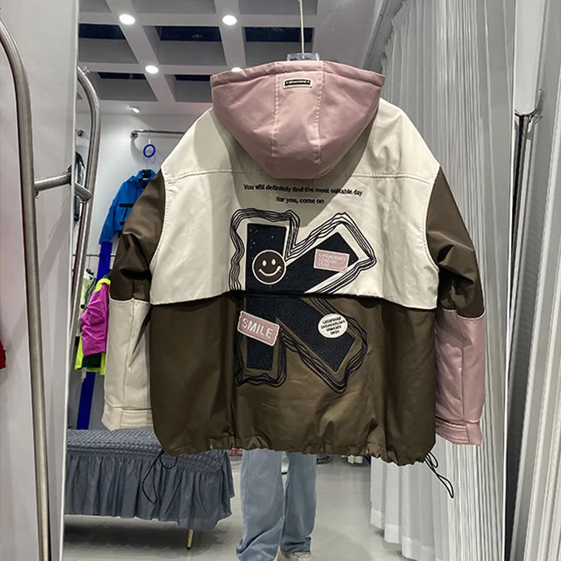 新しい冬のカップルダウンジャケットユニセックスフード付きデザインファッション刺繍文字ジャカード厚くて緩いダウンジャケット