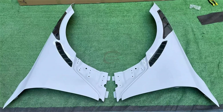 

For 4 Series G26 Four-door Sports Cars Upgrade Semi-carbon Fiber Fenders