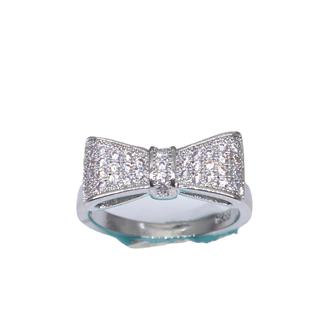 Elegant S925 Sterling Silver White Bow Ring Adorned with Sparkling Zircon Simple and Stylish Jewelry for Modern Women