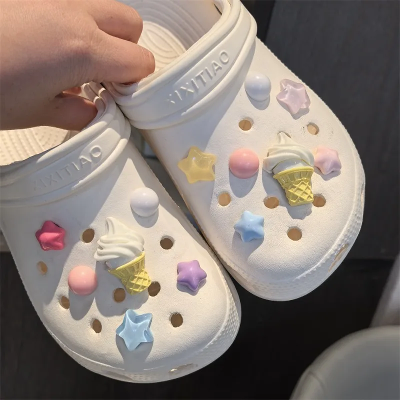 

Crocs Высококачественные цветочные аксессуары Летнее мороженое цвета макарон Звездные конусы для мороженого Съемное украшение