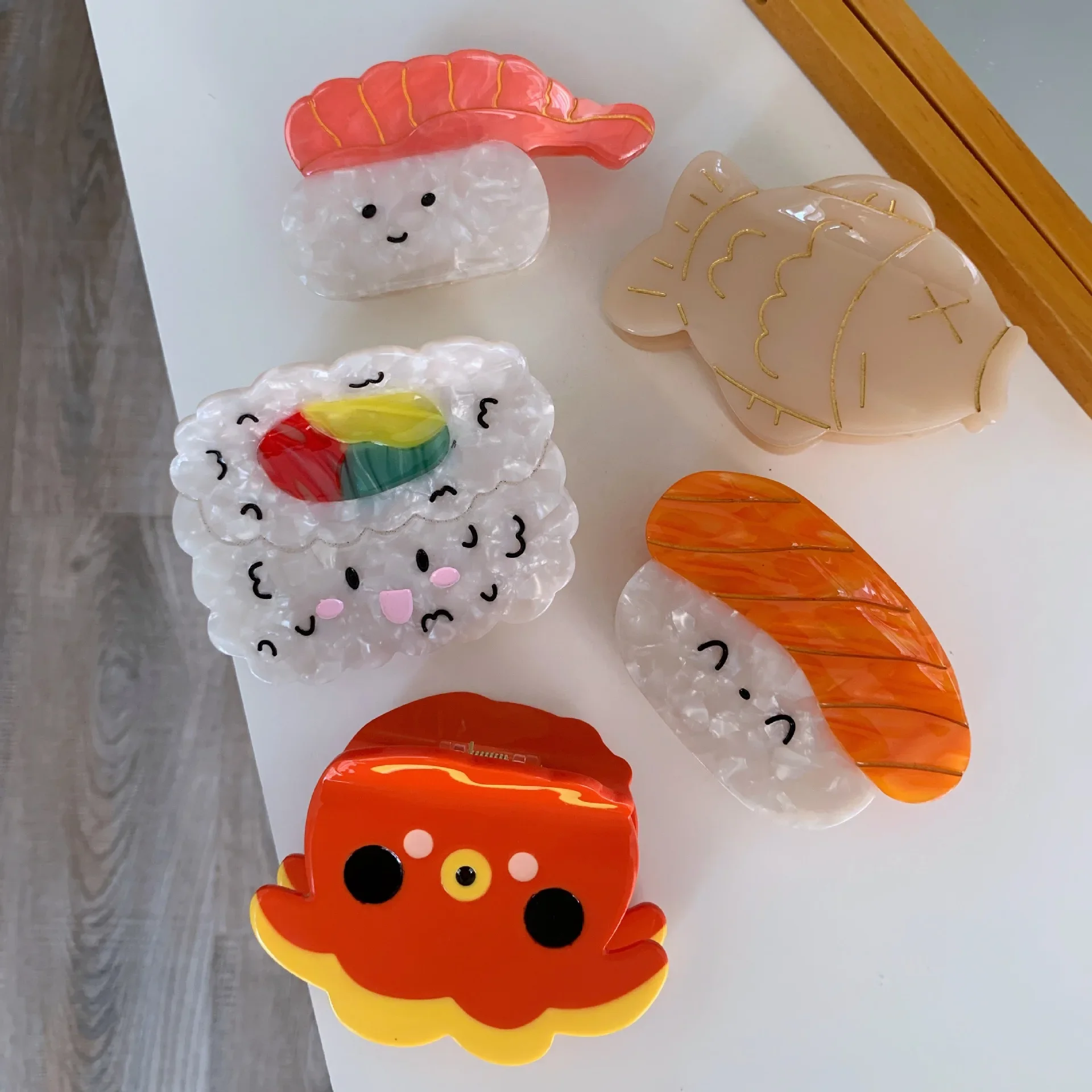 

Creative Food Series Acetate Hair Clips Female Sweet Shrimp Salmon Sushi Rice Ball Shark Hair Claws Hair Accessories For Women