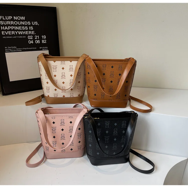 

2025 New Floral Print Hobo Bag for Women, Very Spacious Shoulder Crossbody Purse with Adjustable Strap, Extremely Chic & Roomy​