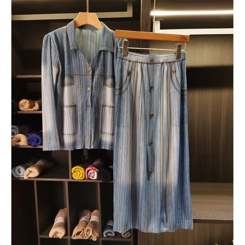 

Miyake Pleated Skirt Set 2026 Design Sense Pleats Vintage Denim Gradient Color Suit Spring New Thin A-line Skirt 2-piece Set