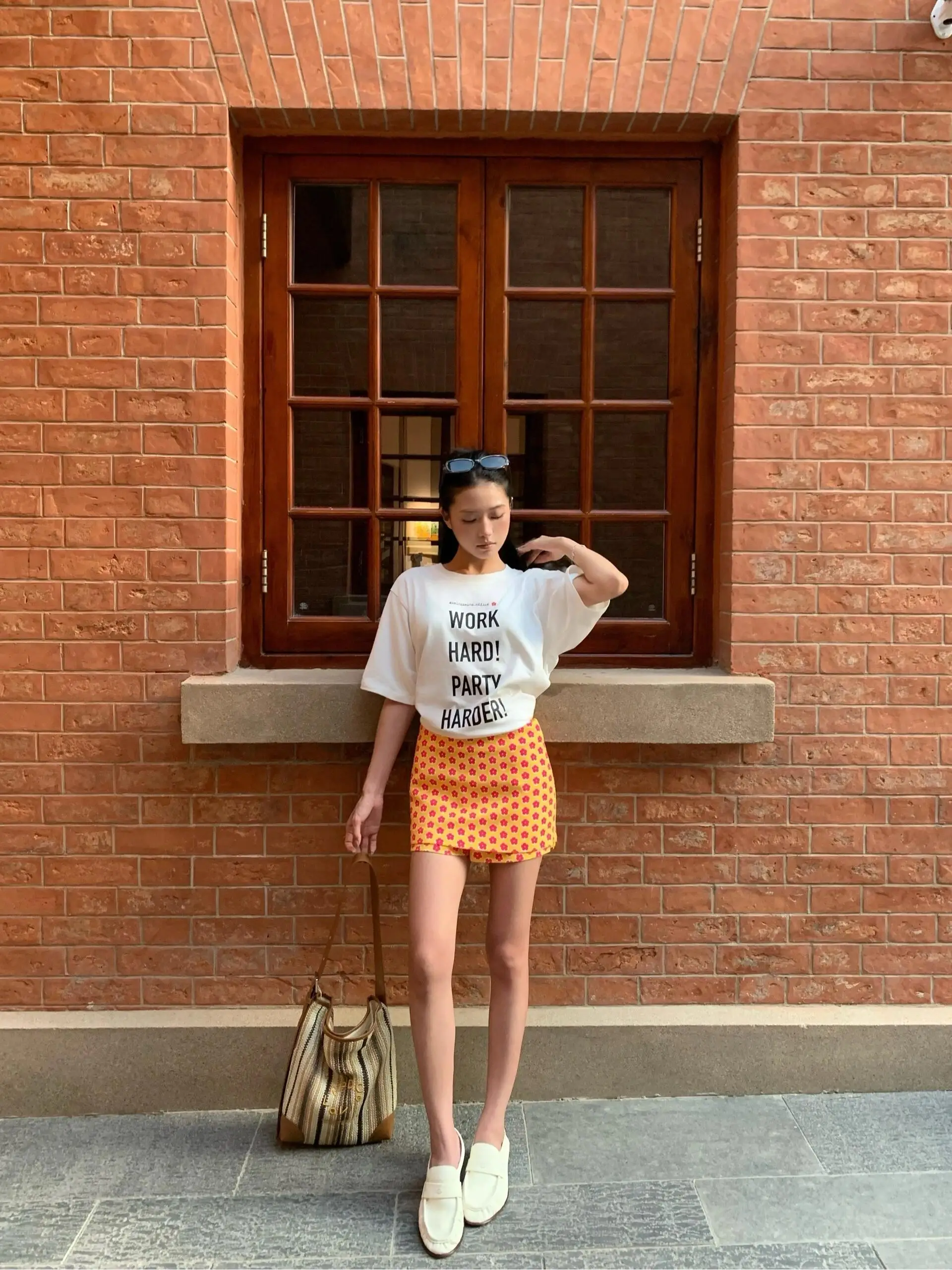 

Low Waist Floral Print A-Line Skirt Women's Summer Anti-Light Short Skirts Casual Style Polyester Fiber Zipper Design
