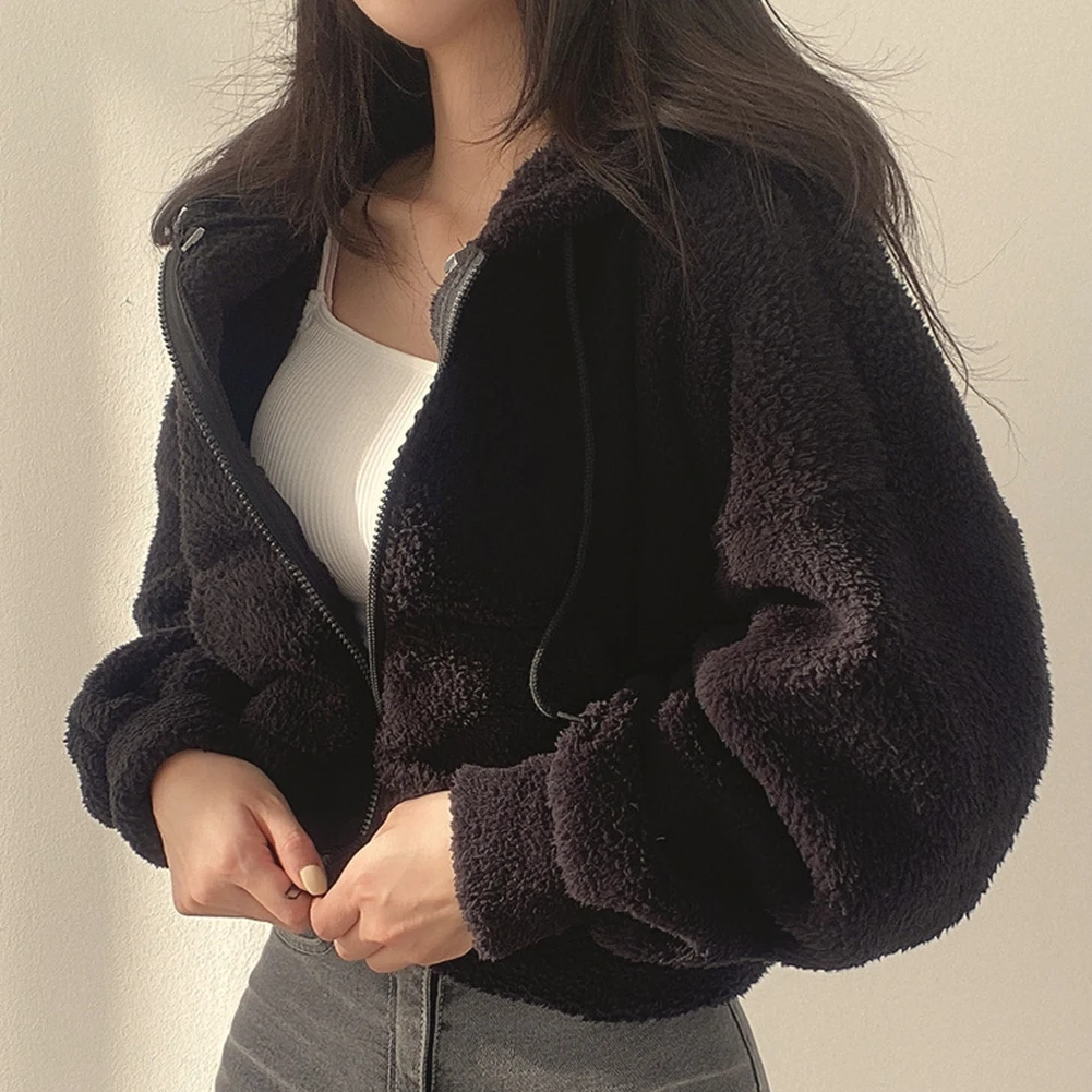 Hooded Cropped Jacket for Women Polyester Base Lamb Fleece Lining Comfortable Regular Length for Four Season Use