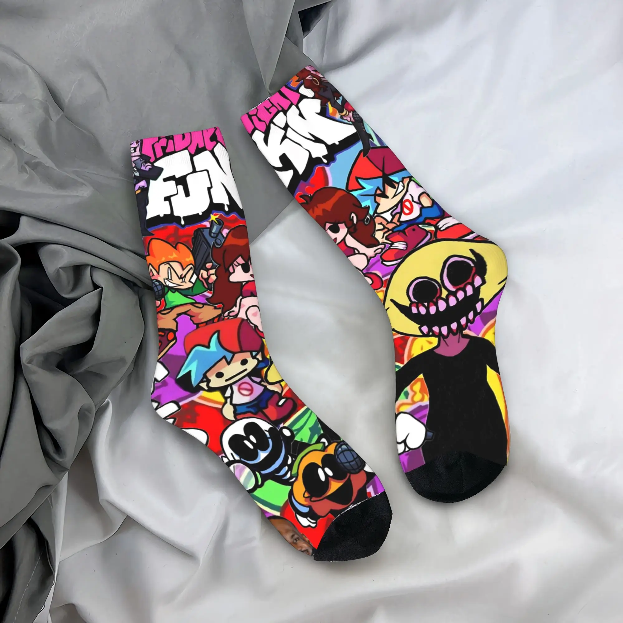 FNF وقت سيء الثلاثي ليلة الجمعة Funkin جوارب تصميم موضة الجوارب الربيع عدم الانزلاق الجوارب الكبار الرجال الجري جوارب مريحة