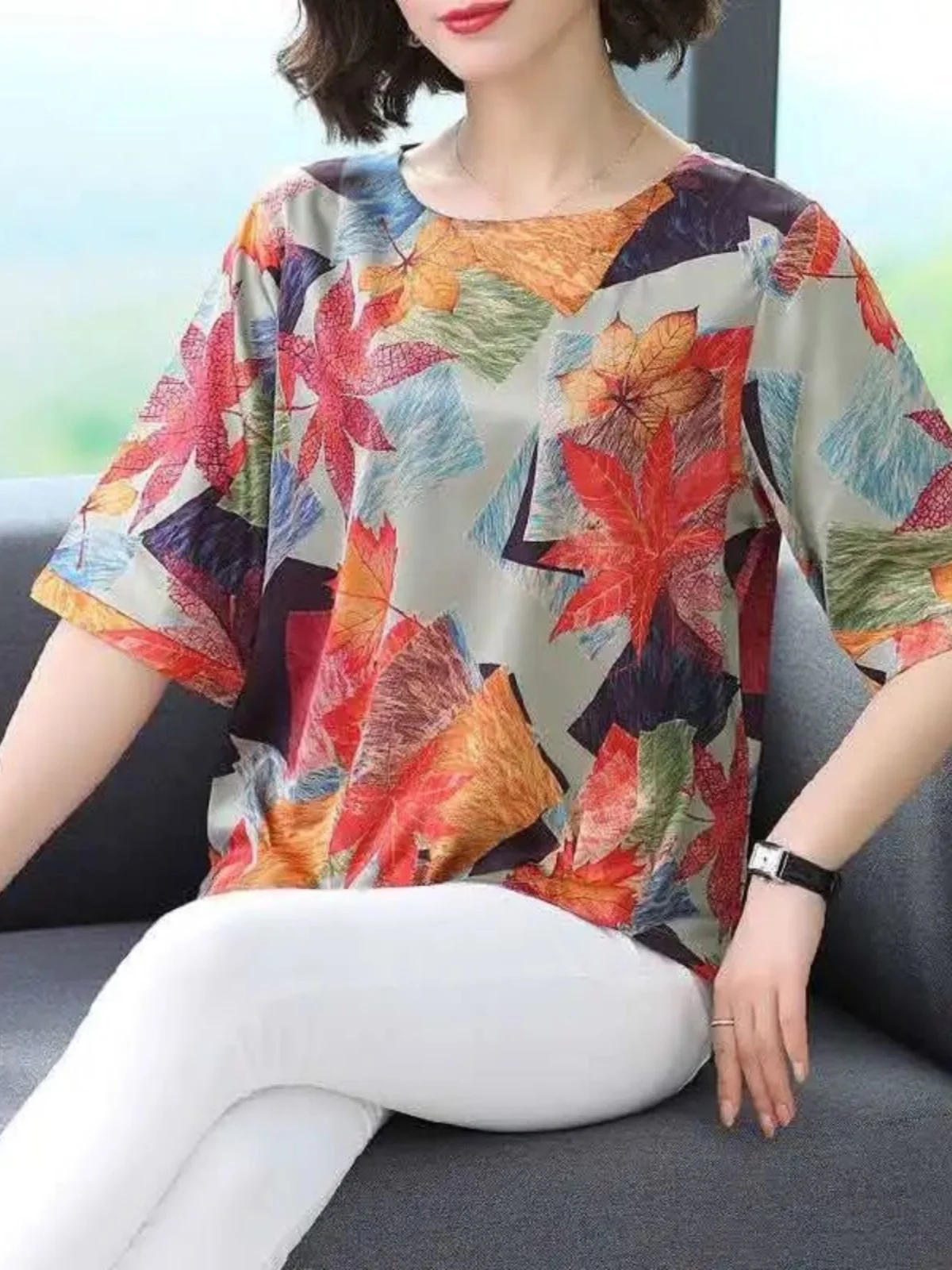summer-new-ice-silk-printed-loose-short-sleeve-t-shirt-women's-plus-size-mommy-clothes-belly-covering-pocket-handkerchief