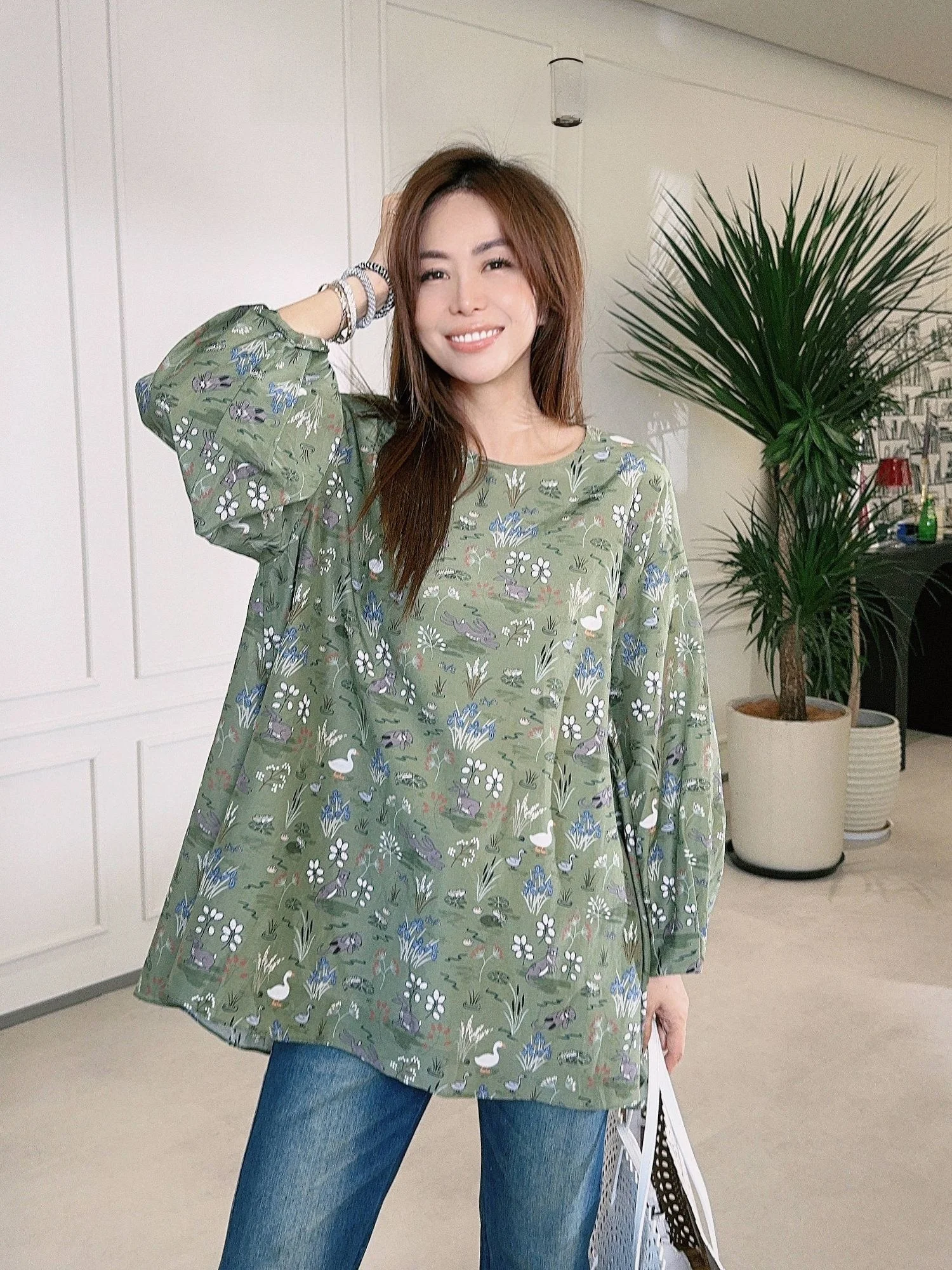 

Новый китайский Sle с цветочным принтом, модный повседневный женский топ из смеси хлопка и шелка, длинный круглый топ Ne