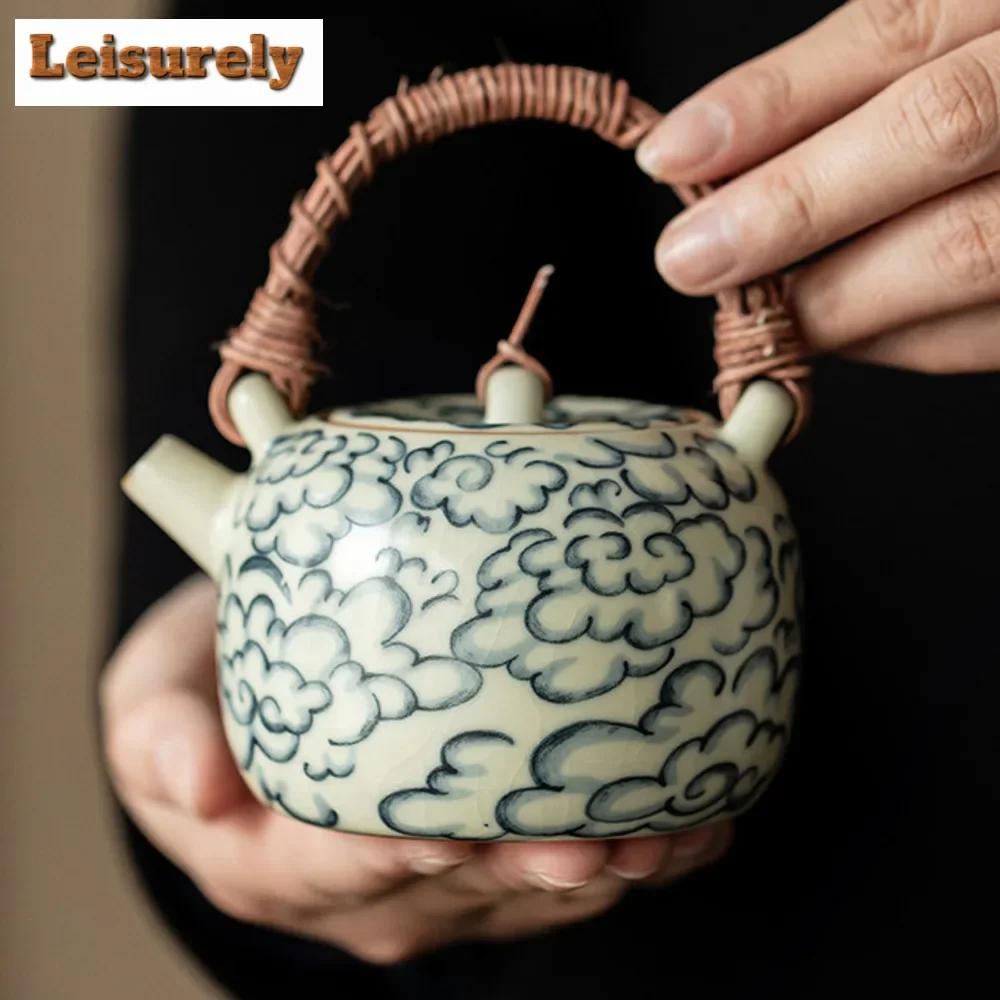 

230ml Antique Ru Kiln Rattan Woven Lifting Beam Teapot Aesthetic Pot Tea Maker Kettle with Filter Dahongpao Cha Accessories Gift