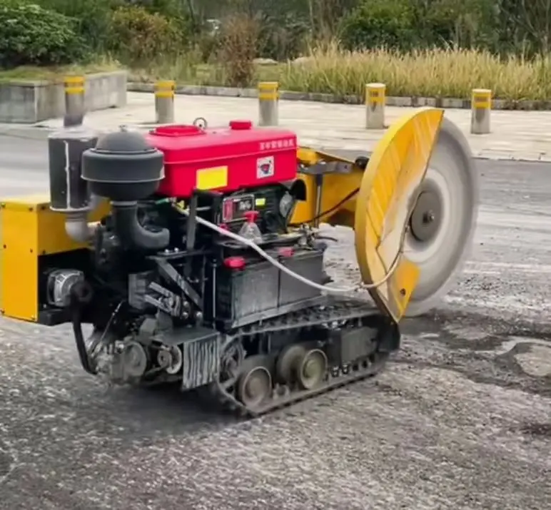 Factory  Concrete Floor Machine/Best Price Asphalt Road Crawler New Remote Control Cutting Machine
