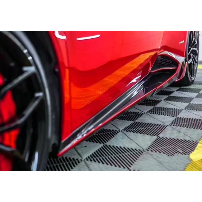 

Подходит для модифицированного комплекта кузова Lamborghini Huracan LP610, боковые юбки из углеродного волокна в стиле M.