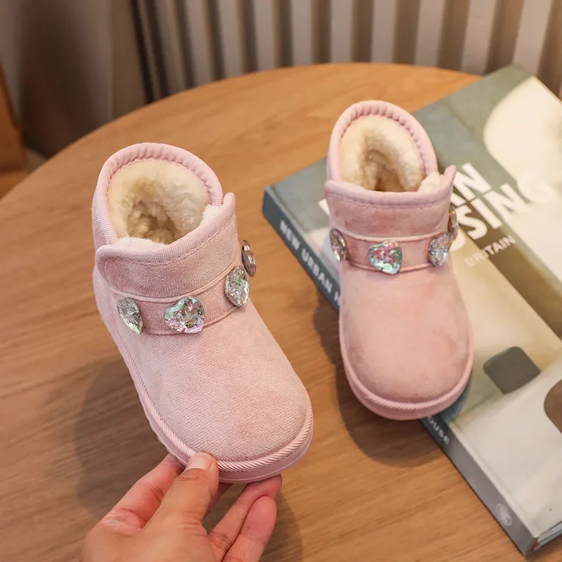 

Outdoor Children Winter Ankle Boots Classic Soft Furry Girl Warm Thermal Snow Boots Fashion Rhinestone Kids Plush Boots Non-slip