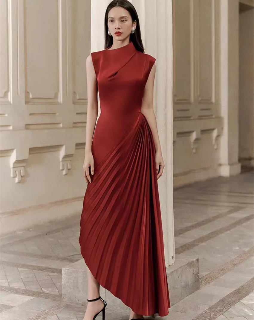 Runway New Spring Satin Irregular Pleated Party Long Dress Elegant Women Wine Red Sleeveless Half High Collar Slim Weeding Dress