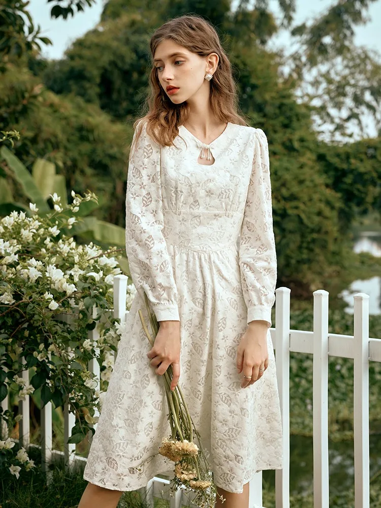 

OLrain Apricot Lace Dress Women's 2026 Spring French Style High Waist Knitted Dress Elegant Puff Sleeve Midi Dresses O24CL89168