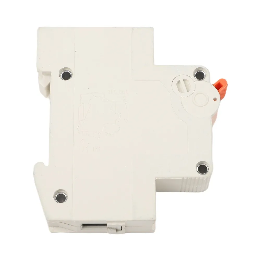 DIN Rail Breaker 16A Overload Protector For Fire Hazard Prevention Visible Status Indicator For Household Lighting