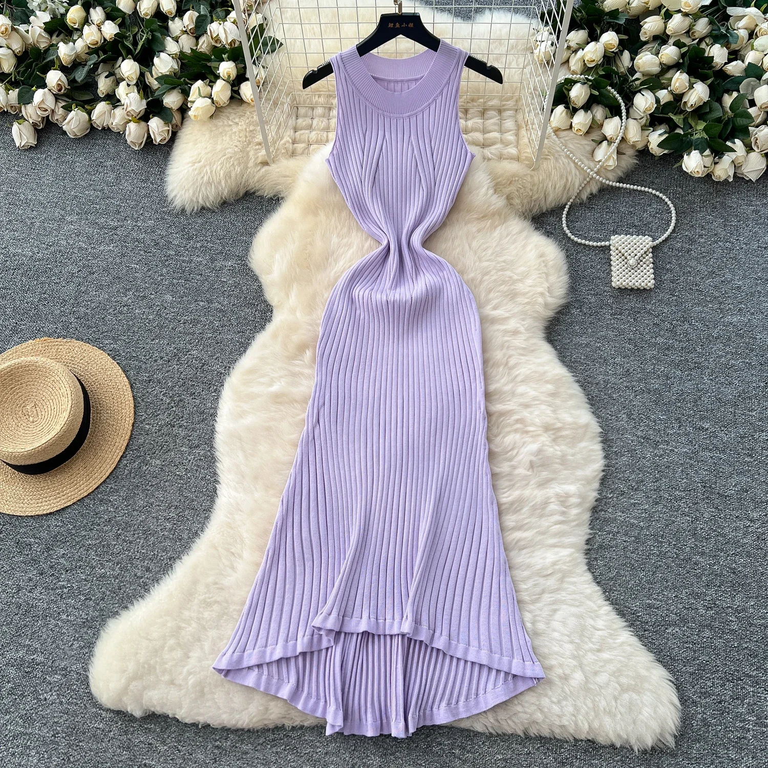 Neues ärmelloses Strick-Unregelmäßiges langes Kleid mit O-Ausschnitt, solides gestreiftes Design, 2025, Sommermode, Grundlagen, Damen, schlankes Sommerkleid