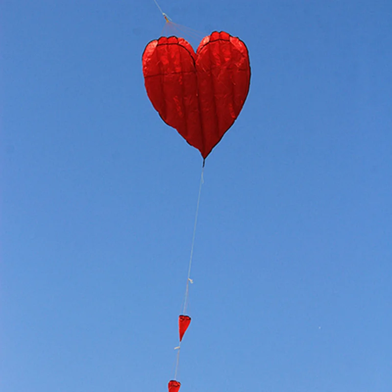 จัดส่งฟรี soft kites flying heart kites สําหรับผู้ใหญ่ kites และรังสีและเส้น love kites โรงงาน volantines paraglider ตกปลา