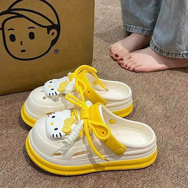 Zuecos con Estampado de Hello Kitty, Accesorios con Diseño de Anime y Dibujos Animados de Sanrio, Sandalias Transpirables, Ligeras y Antideslizantes, Regalos