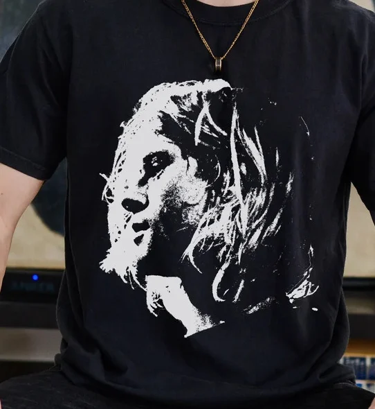 Kurt Cobain Unisex T-Shirt, Kurt Cobain Face, Graphic Tee Gift For Fans S-5Xl