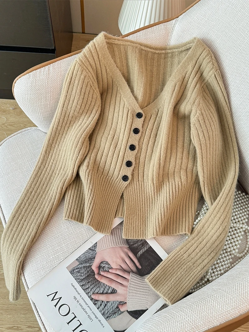 V-neck Cardigan Sweater Korean Versatile Single Breasted Long Sleeved Knitted Coat Women 2024 Spring Autumn New Solid Short Top