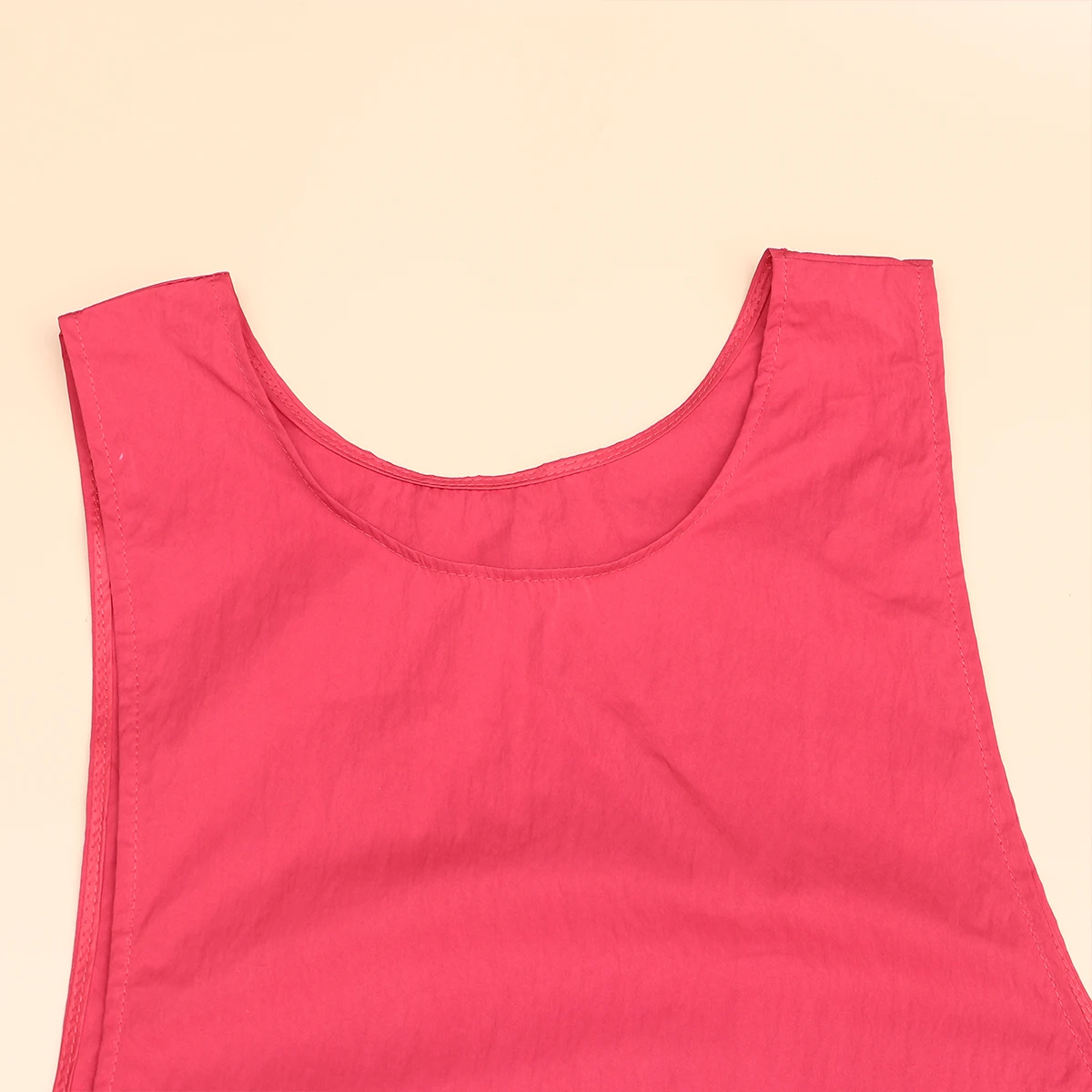 

1pc Beauty Apron for Women Stylists Hairdressers Salon Cooking Dye Work Sleeveless Fashion Professional Commercial Use Red