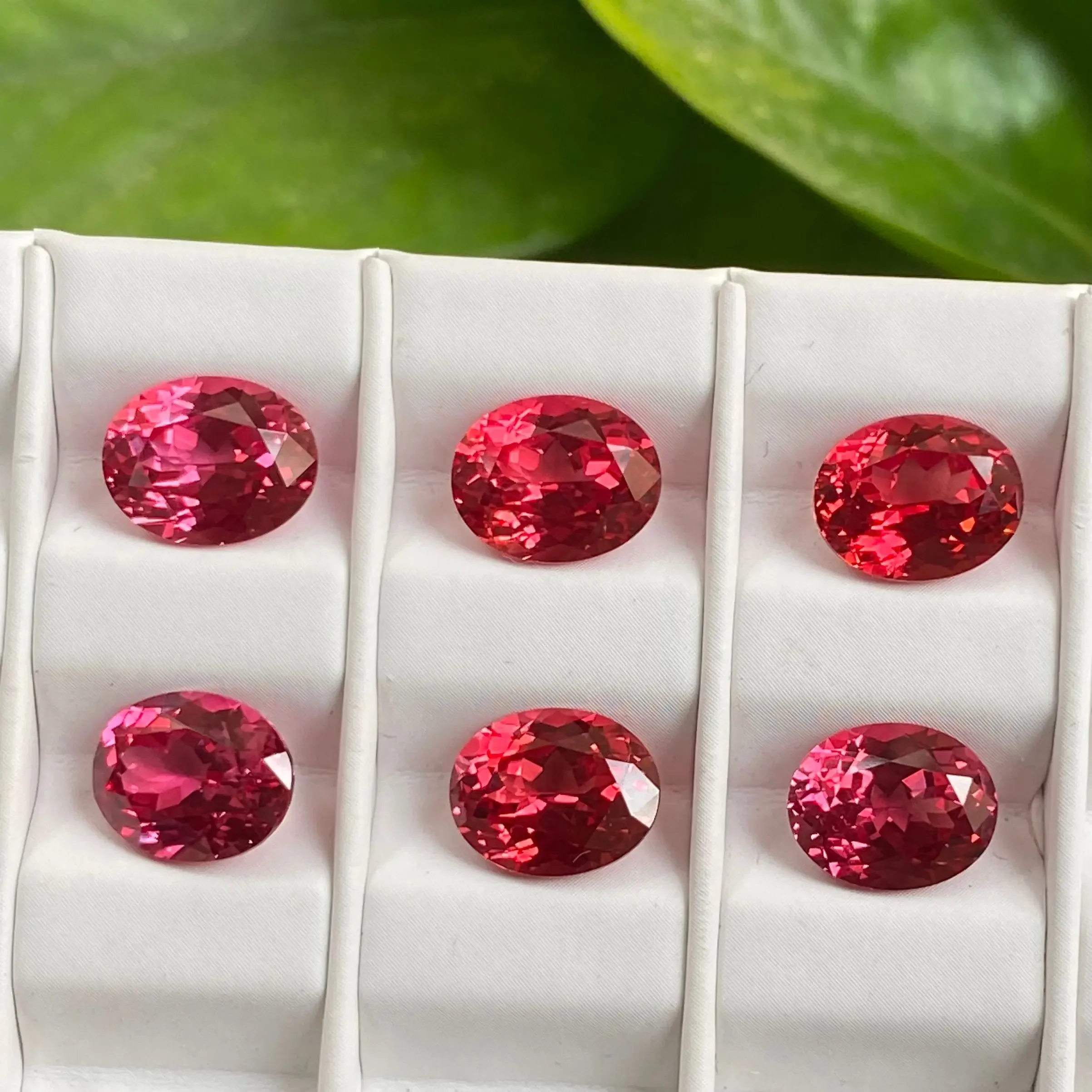 Ruihe Padparadscha Color Oval Cut Lab Grown Sapphire Loose Stone for DIY Jewelry Making