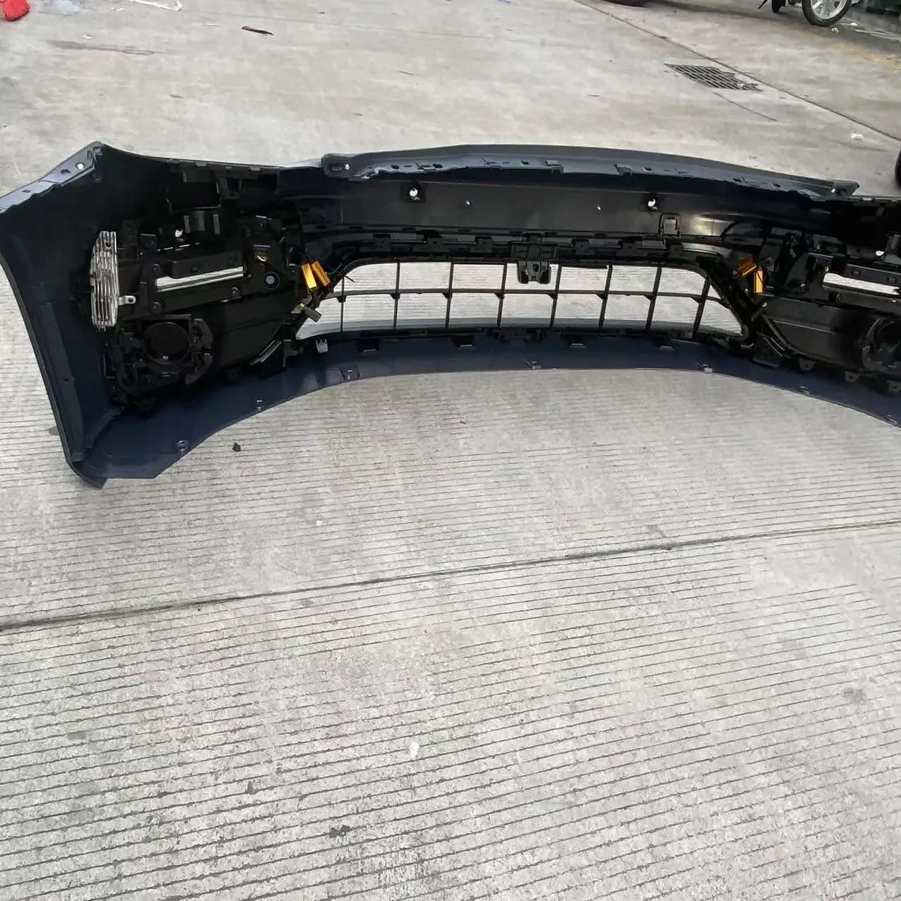 High Quality 971.1 Front Bumper Grille Kit for Cars Front Car Bumper Accessories 2