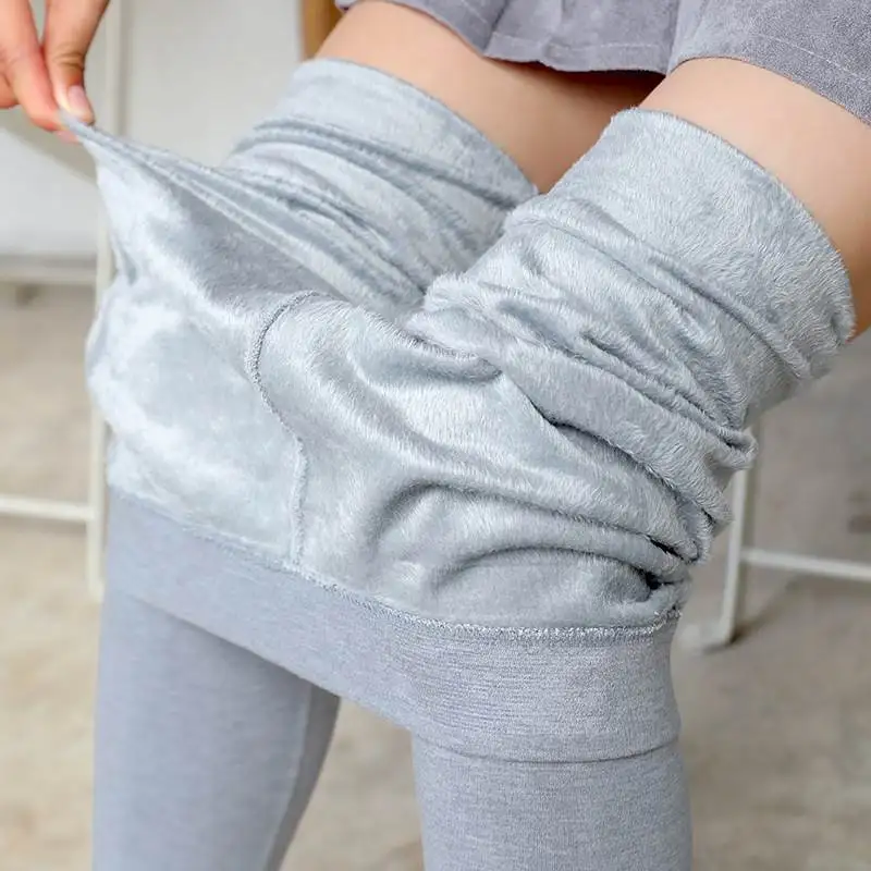 plus Size Women Velvet Leggings Warm Autumn Winter Pants Long Thickened Fleece Ladies Trousers Fashionable Base Layer Pants