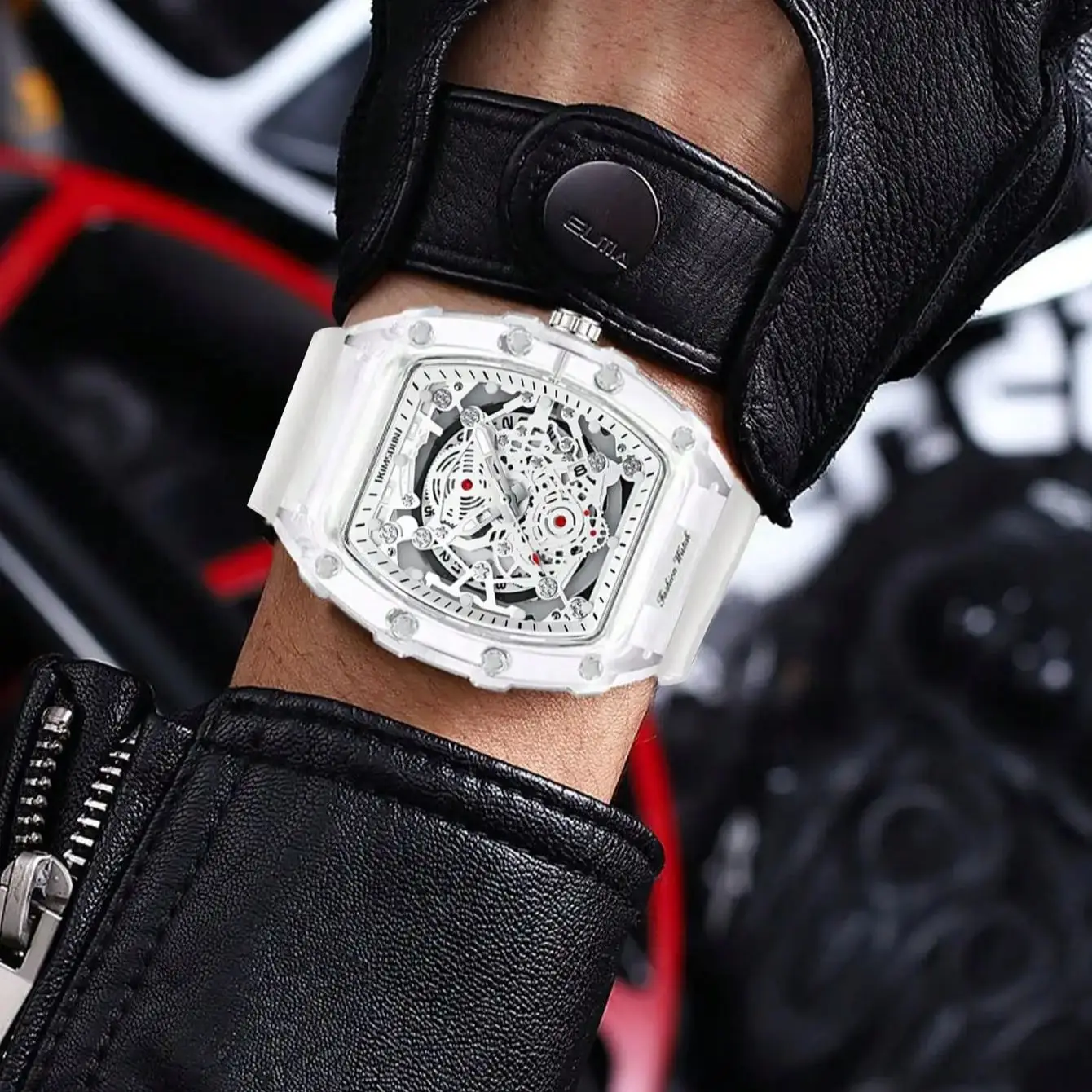New Men\'s Watch Fashionable, High end, Elegant, Handsome, Trendy, Personalized and Versatile Night Light Calendar Quartz Watch