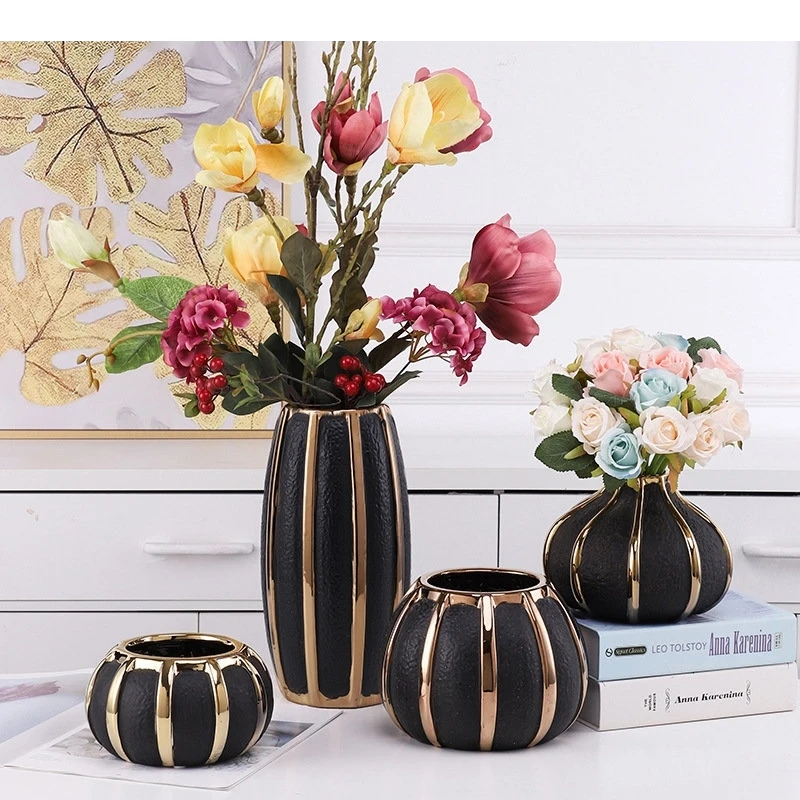 Golden Stripes Black Ceramic Vase Modern Flower Pots Decorative Arrangement Desk Decoration Gold-plated Vases