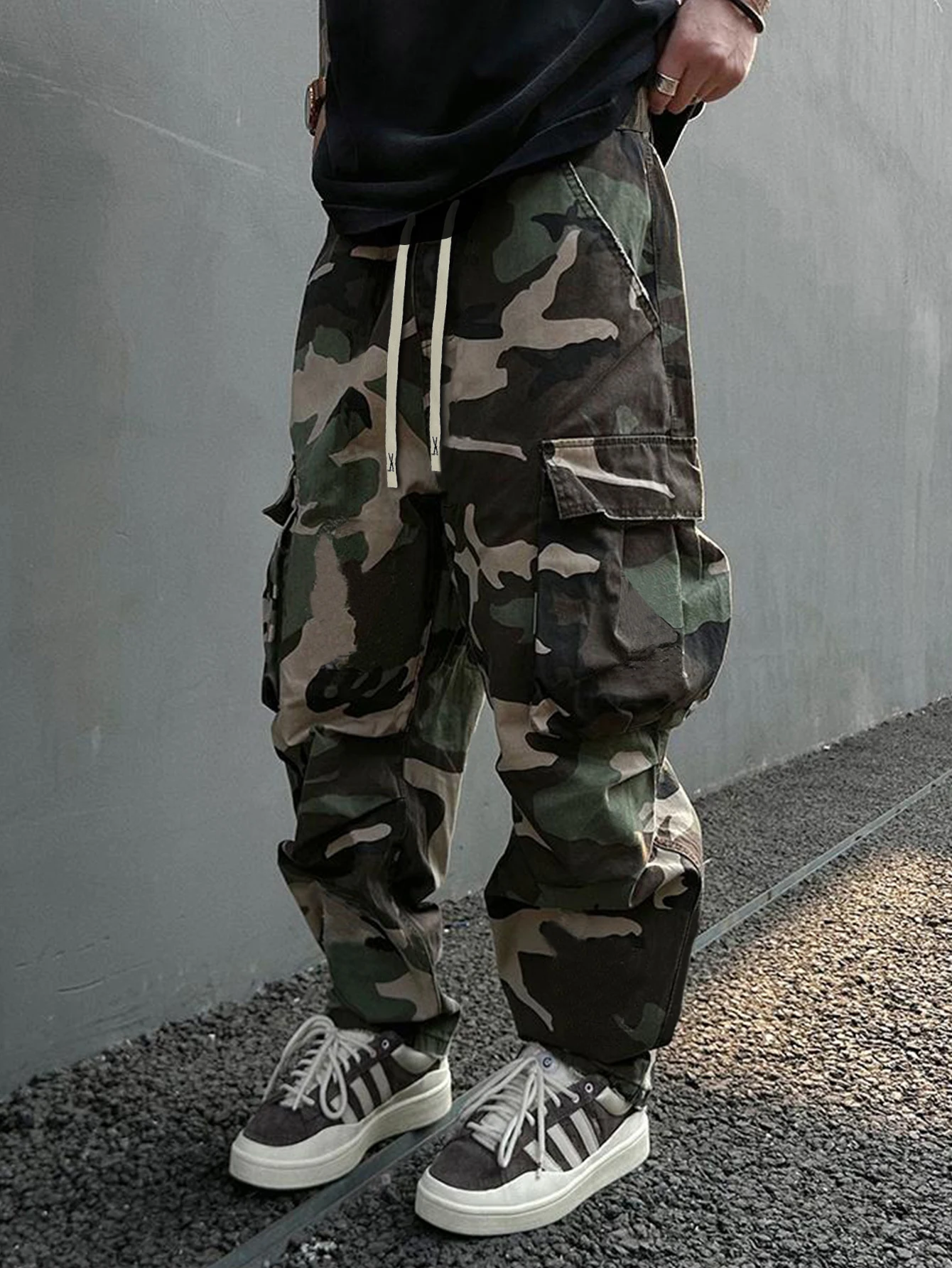 

Мужские повседневные свободные прямые брюки-карго с камуфляжным принтом, для спины в школу, модные рабочие брюки с несколькими карманами, мужская уличная одежда