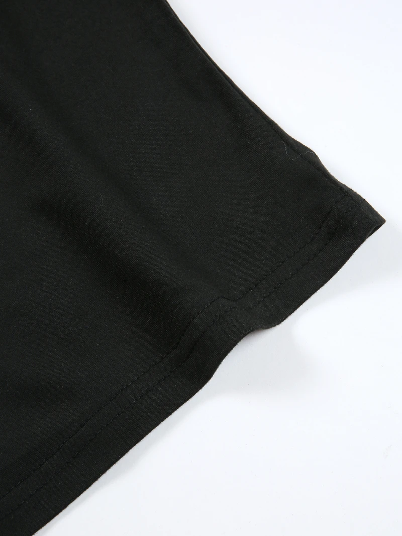 T-shirt da donna Disney con motivo Stitch - Design Stitch Castle, realizzata in tessuto di cotone morbido e traspirante per abbigliamento estivo casual