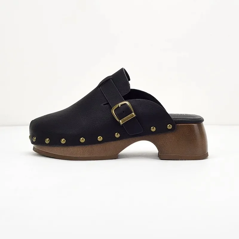 

Leather Soft Sole Comfort Rivets Belt Buckle Closed Toe Shoes Large Size Color-Brushed Retro Old British Style Slippers Women
