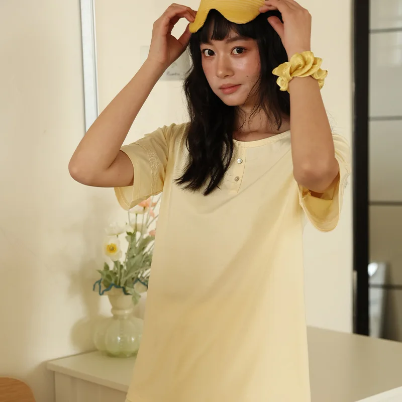 New spring and summer round neck loungewear women's mulberry silk short-sleeved shorts loose suit lace high-end outside pajamas