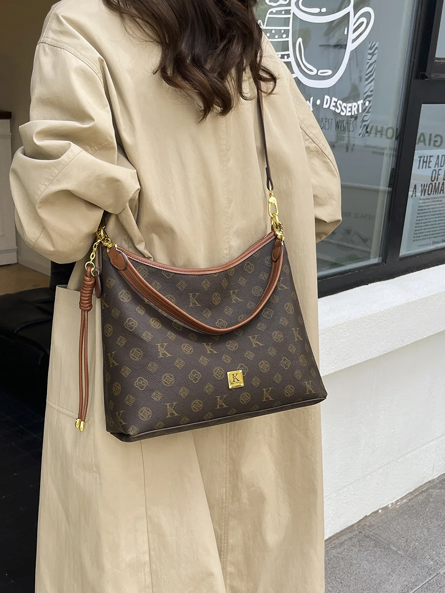 

2025 New Handbag Multi functional Shoulder Bag, Under Arm Bag, Handbag, Large Capacity Women's Bag