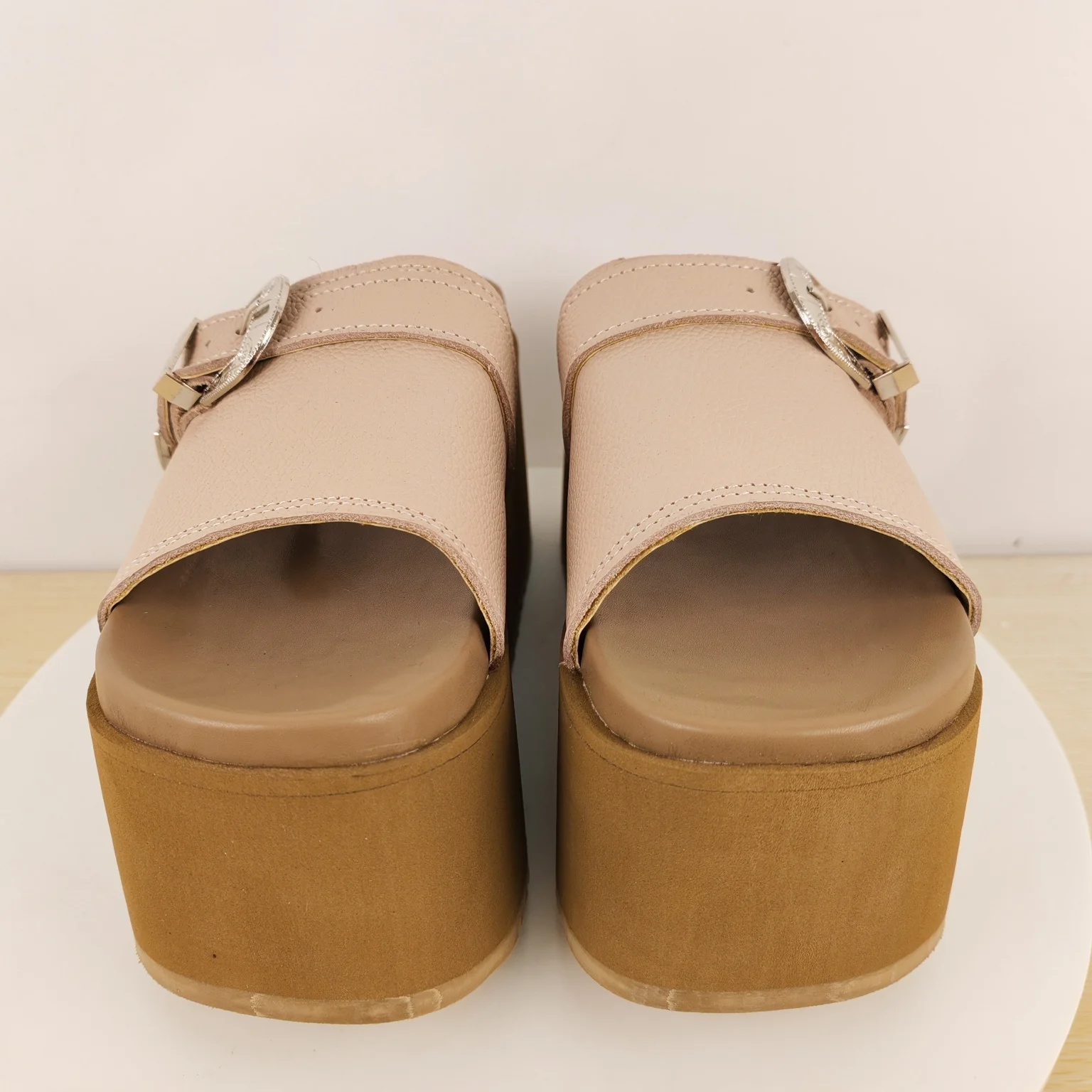 Women's Beige Tan Platform Slides Buckle Detail Chunky Sole Casual Retro Style for Summer Outings Fashion-Forward Everyday Looks