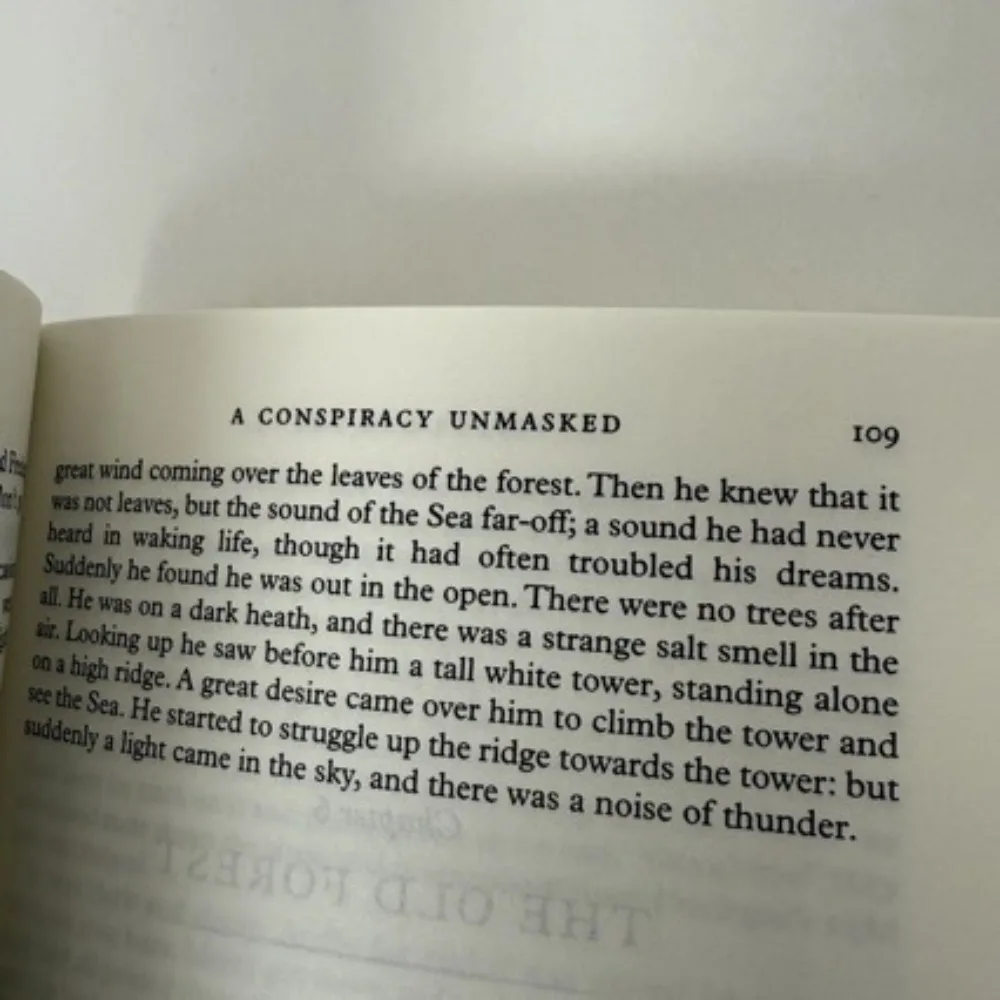 زمالة الخاتم بقلم J.R.R. Tolkien LOTR Book 1 Epic Fantasy Classic The Ring's Journey Begins Middle-earth Adventure #4
