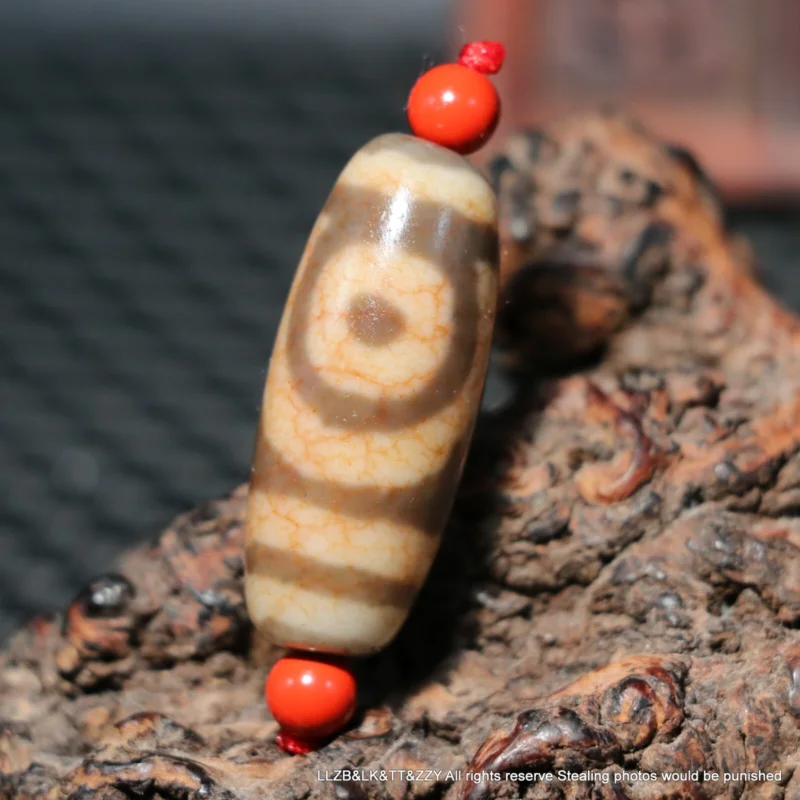 A Energy Magic Tibetan Old Agate 2 Eye Pure Love Symbol dZi Bead Pendant Amulet